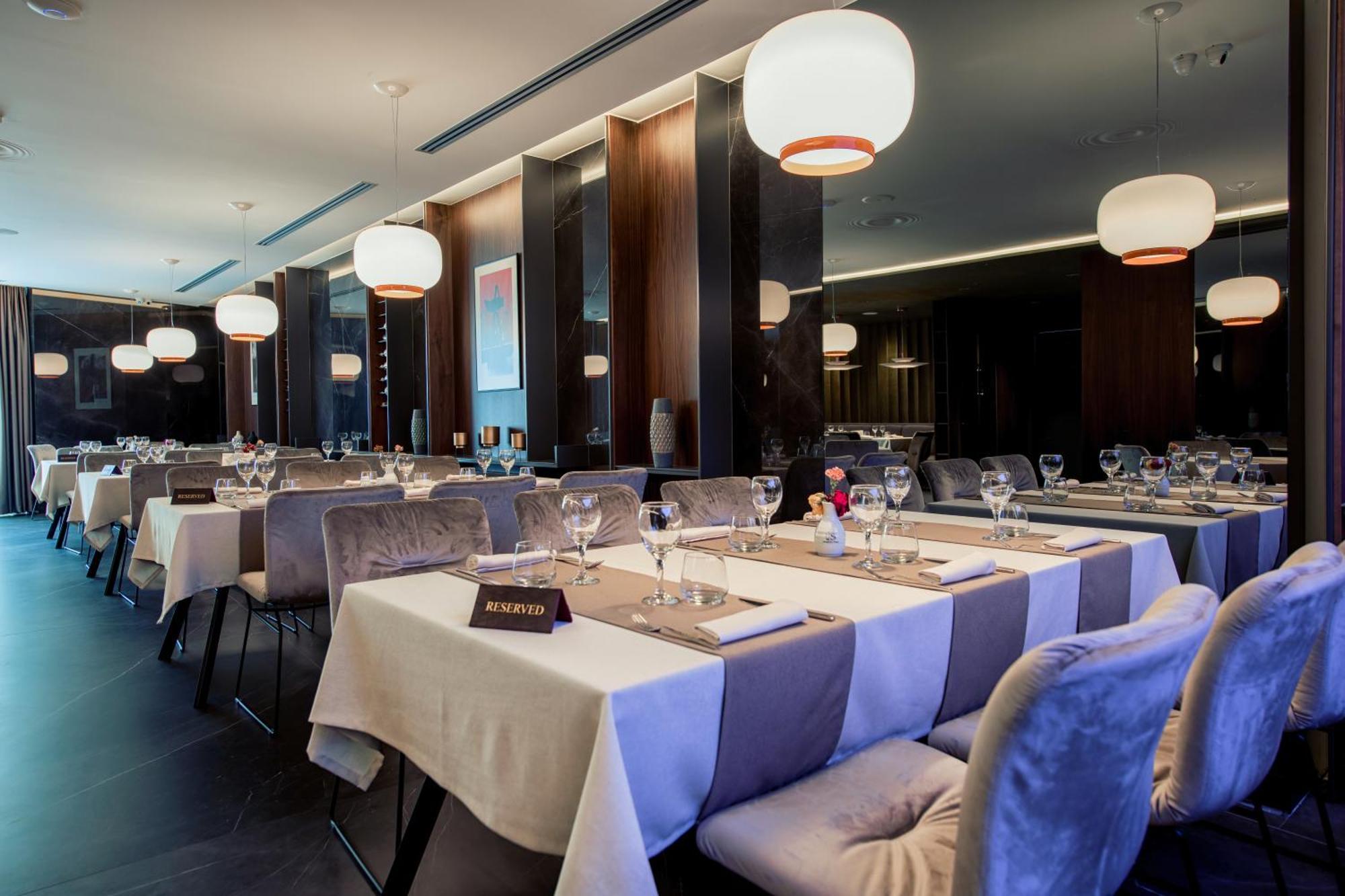 Seraphine Plaza Peje Ngoại thất bức ảnh