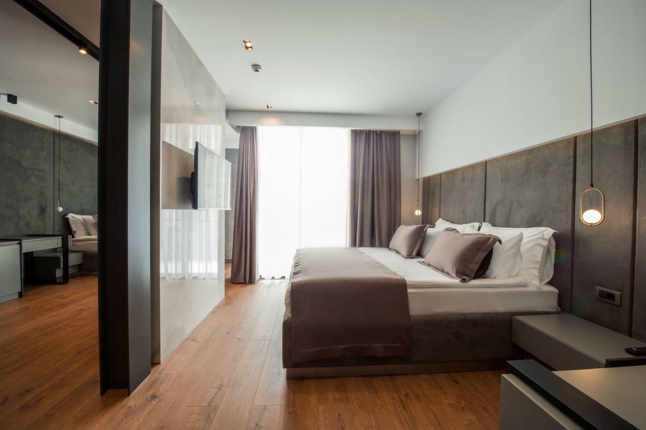 Seraphine Plaza Peje Ngoại thất bức ảnh
